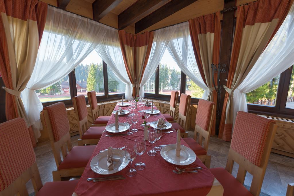 פויאנה ברשוב Edelweiss Poiana Hotels מראה חיצוני תמונה