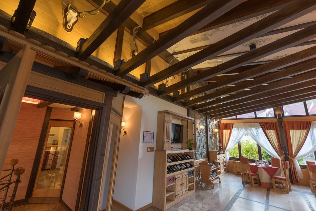 פויאנה ברשוב Edelweiss Poiana Hotels מראה חיצוני תמונה