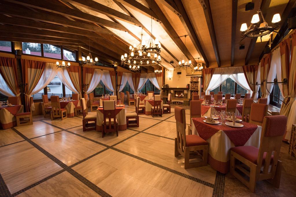 פויאנה ברשוב Edelweiss Poiana Hotels מראה חיצוני תמונה